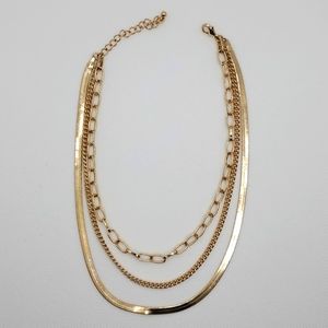 Gold 3 layered necklace